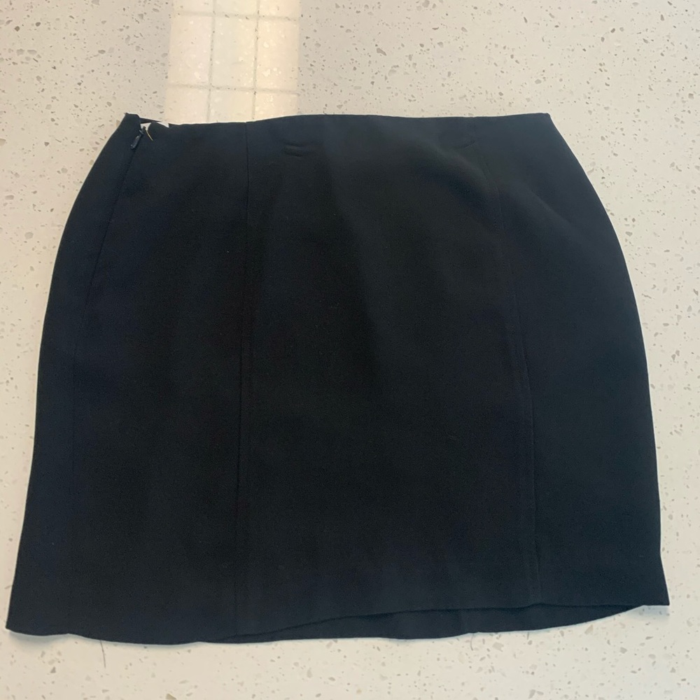 INC 90s black miniskirt